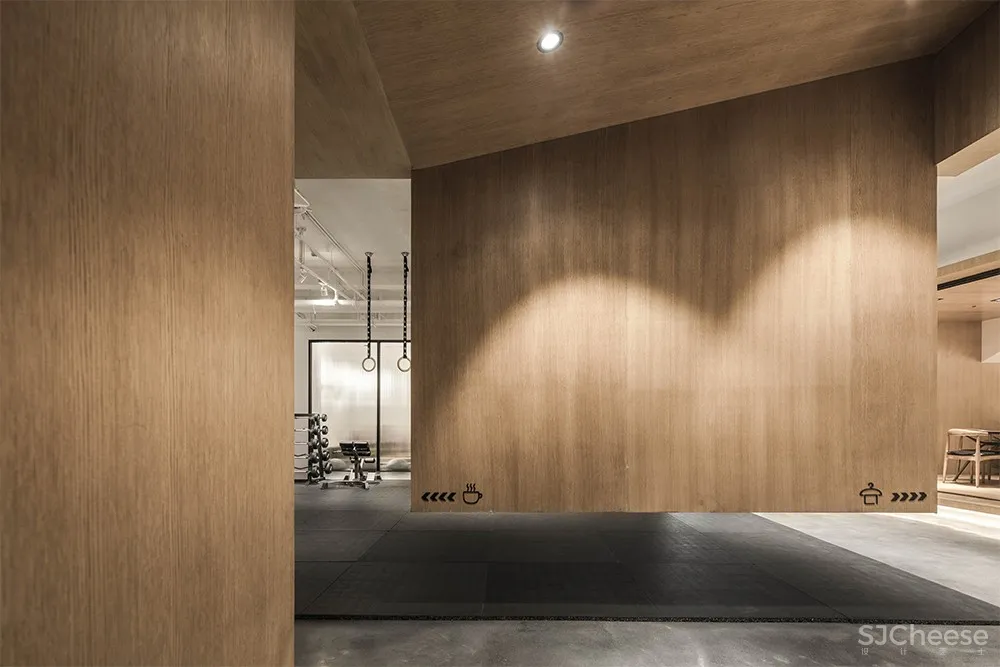 Powerfit Studio 跑瓦健身 墨照建筑设计事务所
