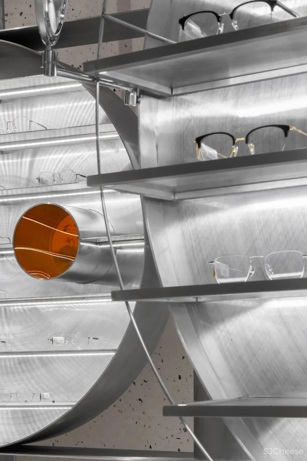 新作 | 仅 40m² 的先锋艺术商店,设计竟这么酷