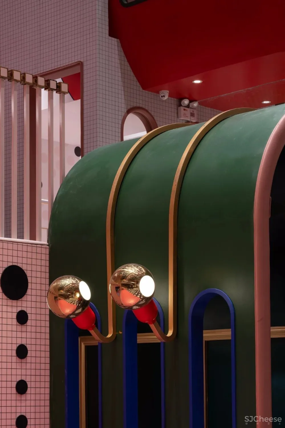 新作 | 女神李想最新打造一个超级童话的秘境星球,未开业已霸屏武汉!