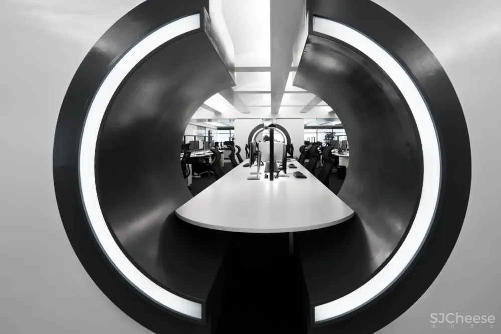 新作 | 广州珠江新城CBD未来总部办公设计,满满的科技感