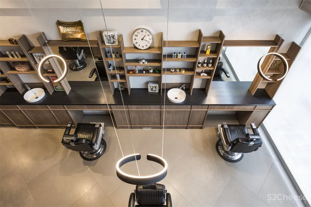 Denis Dino Bassani | 意大利Salone Silvano理发店