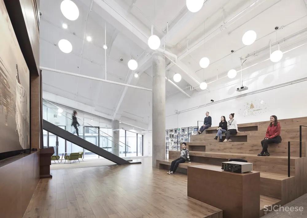 实力文化数码庄园办公楼，北京 / 艾迪尔