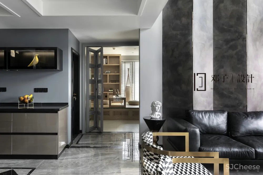 167㎡水晶灯与玛吉斯陀螺椅的完美会面 邓子设计