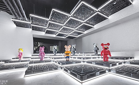 Spacemen为在线零售商打造前卫的上海店