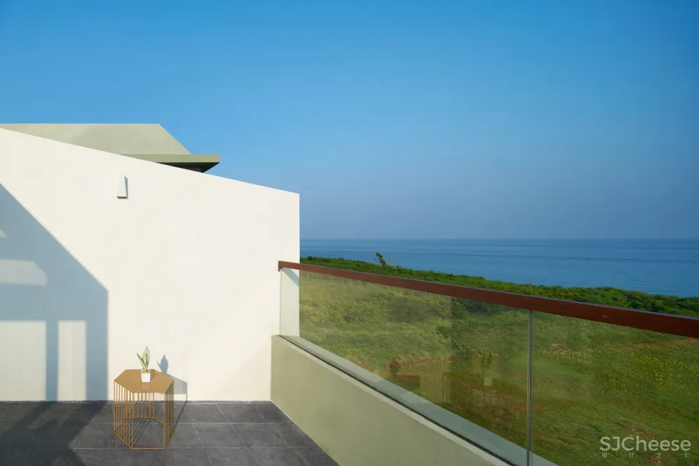 青骊拂晓酒店 / 间外建筑工作室