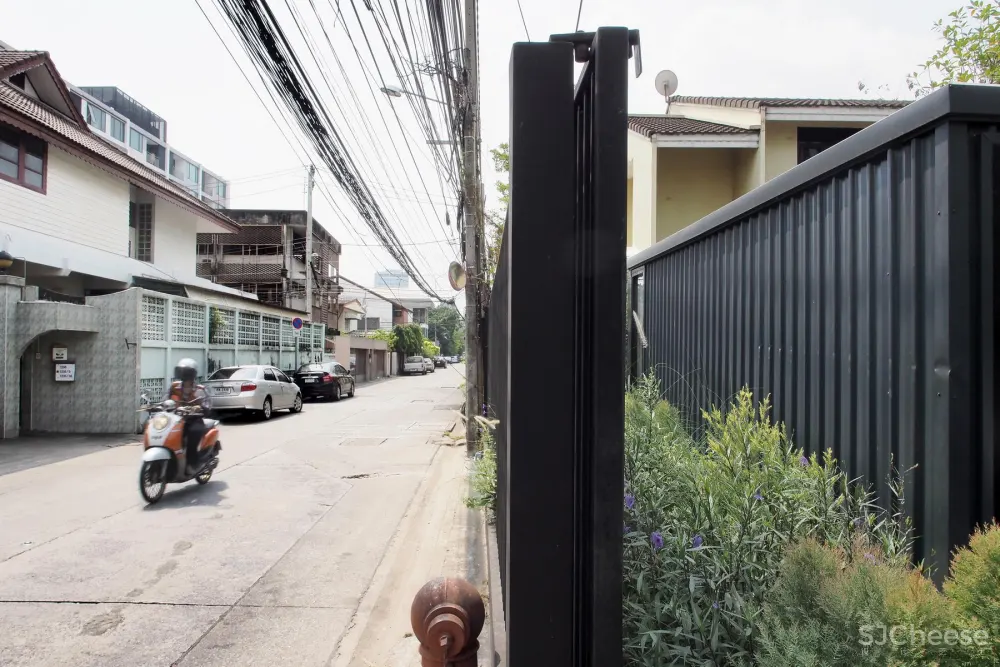 ASWA | 泰国曼谷一间49平米建筑工作室