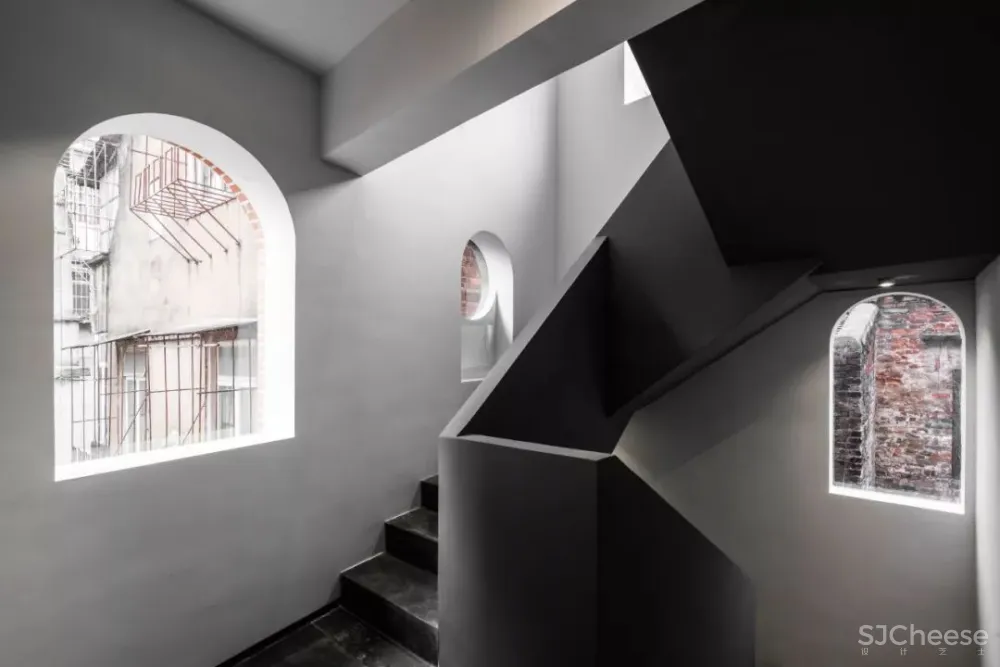 广州珠江新城CBD未来总部办公设计,满满的科技感! 加减智库设计事务所