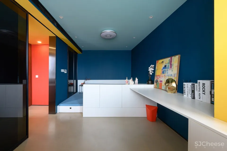 45㎡老房改造为智能化单身公寓,上海松柏公寓改造 张烨建筑事务所