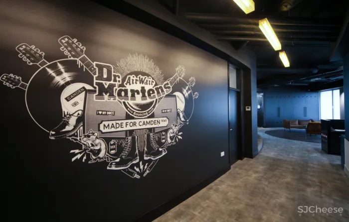 SpaceInvader | 伦敦鞋品牌Dr. Martens办公室