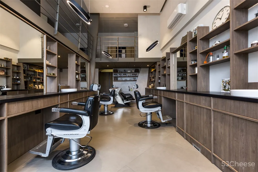 Denis Dino Bassani | 意大利Salone Silvano理发店