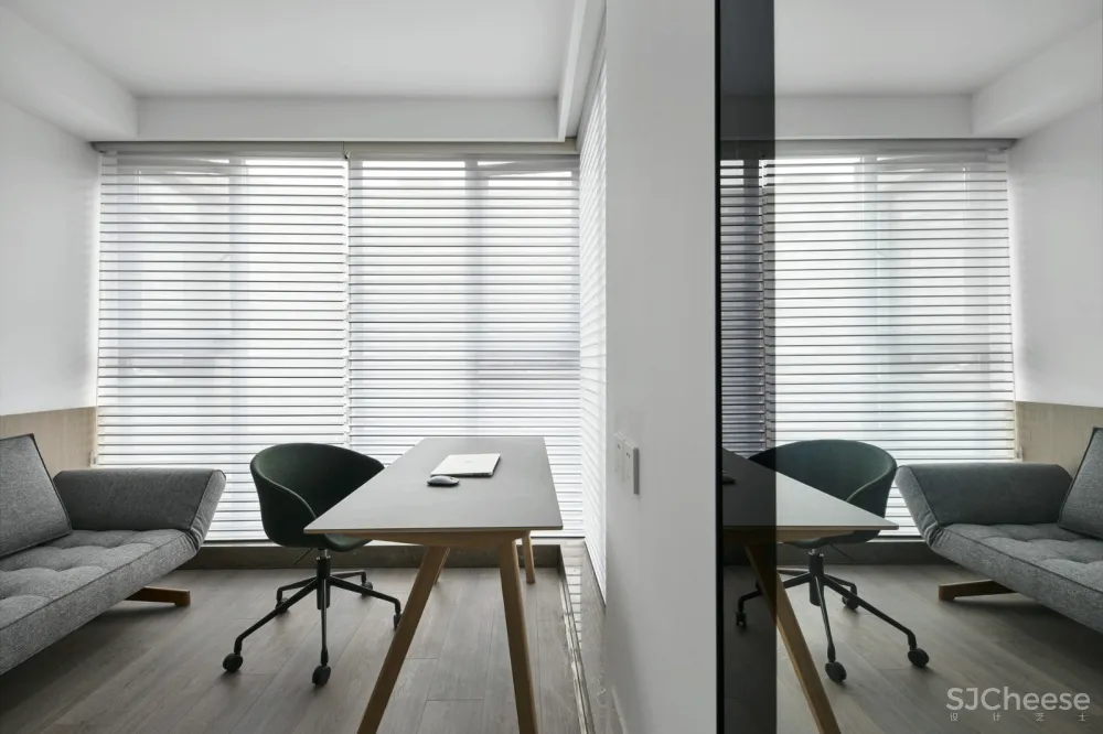 新作丨 黑 • 白 • 灰