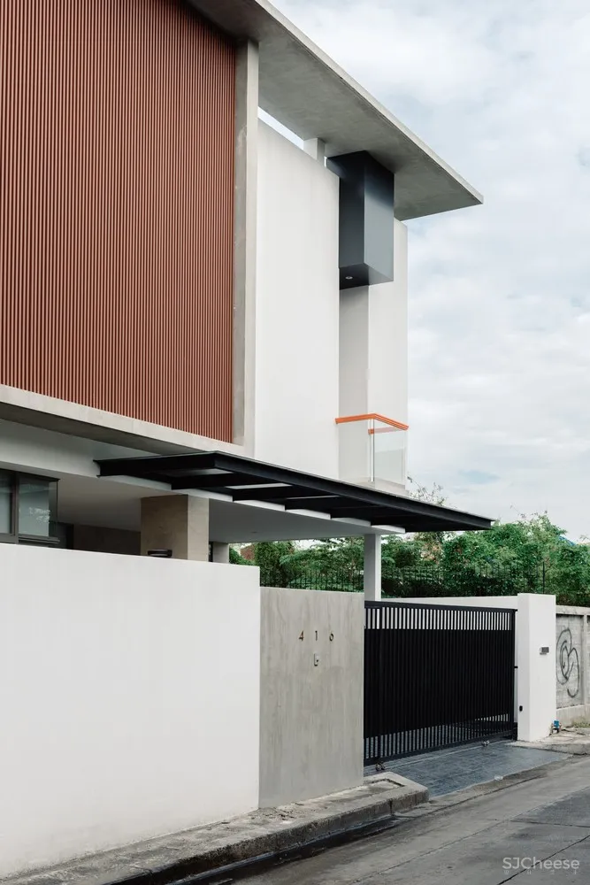 FLAT12x | 古典与现代结合的泰国住宅 Bird Bom House