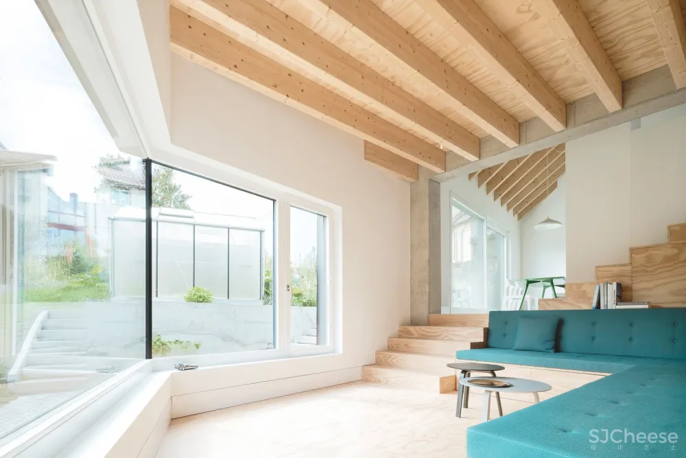 Haus D,顺时针旋转的黑色住宅 / Yonder – Architektur und Design