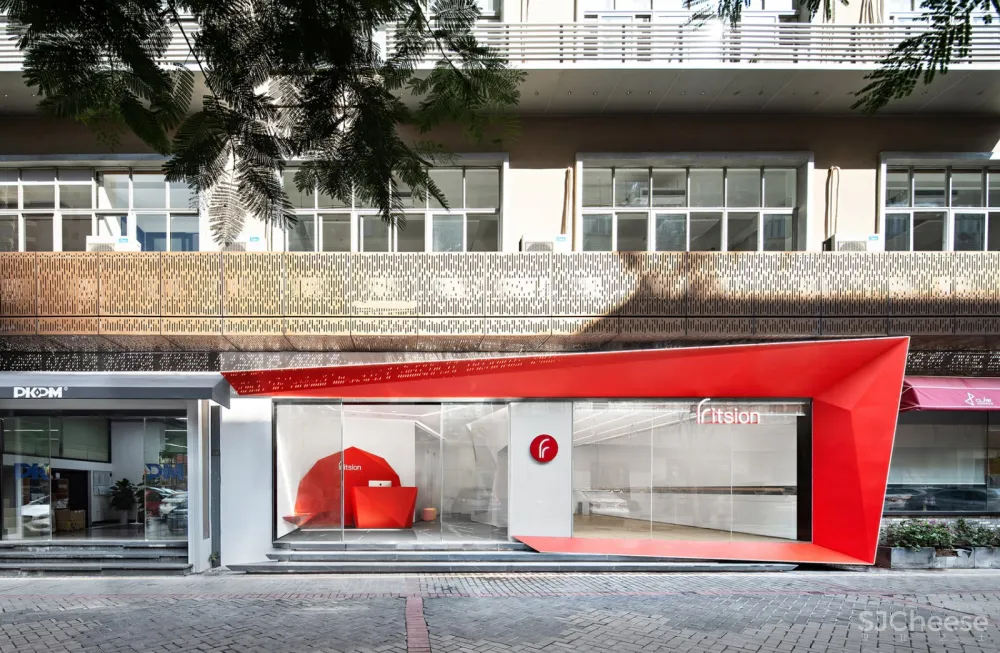 在对抗之间释放自我,深圳Fitsion健身体验中心 深度进化设计事务所