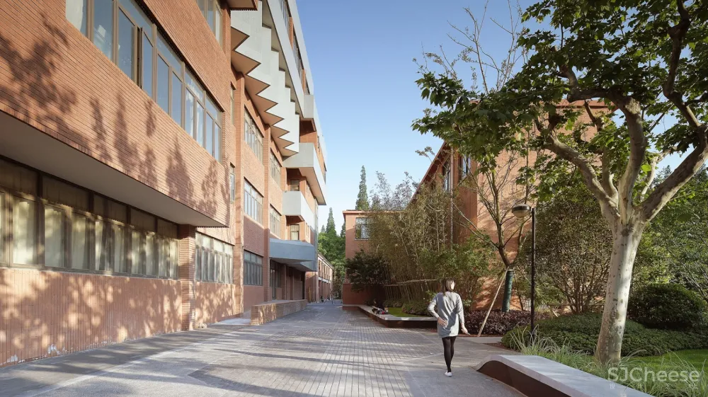 在记忆与希望之间-华东师范大学丽娃河畔书吧修缮，上海 / 上海日清建筑设计有限公司