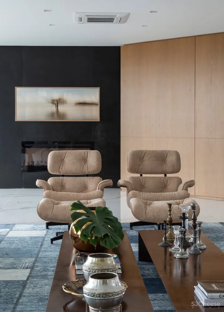 Estúdio Cláudio Resmini | 巴西湖畔三层别墅