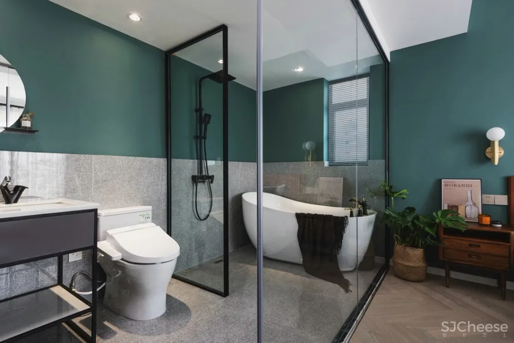 165㎡里的爱情故事/吹着海风/看看电影/沉浸于两个人的浪漫