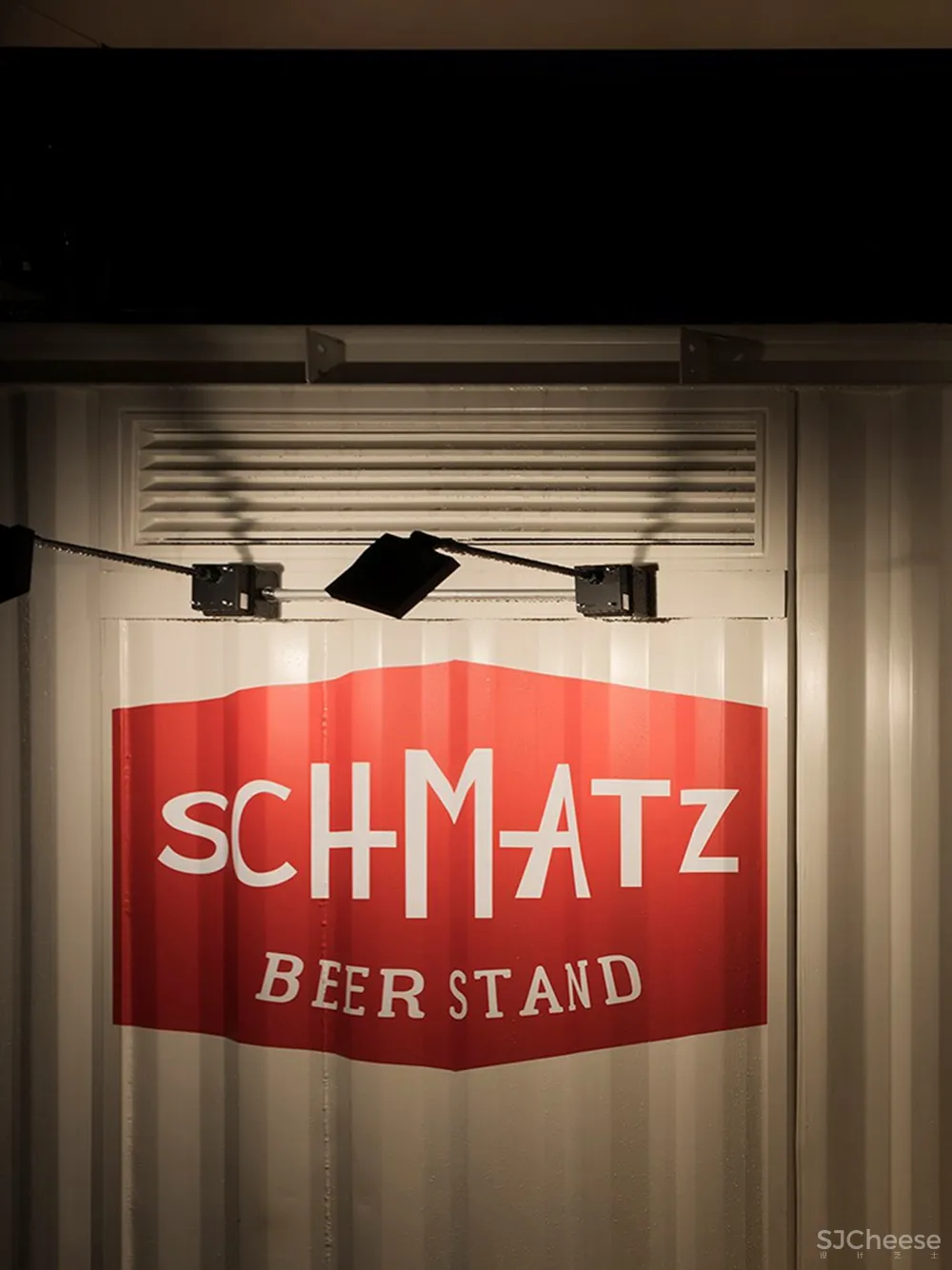 集装箱改造的啤酒吧,在东京尝尝正宗德国味道! I IN Inc.