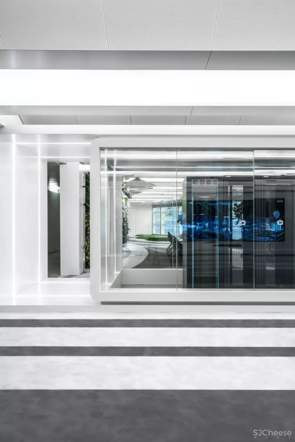 广州珠江新城CBD未来总部办公设计,满满的科技感! 加减智库设计事务所