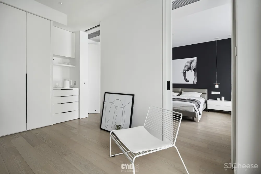 曝光这套藏着复杂工艺的极简派,他家“空”的很艺术 辰佑设计