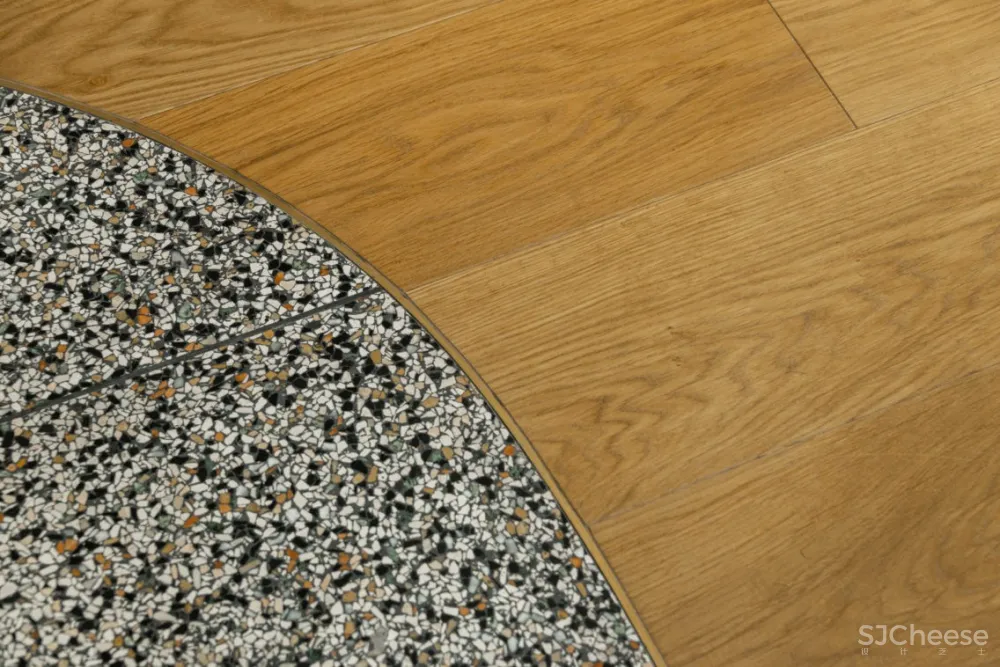 黑框隔断+水磨石丨新古典也可以这么玩