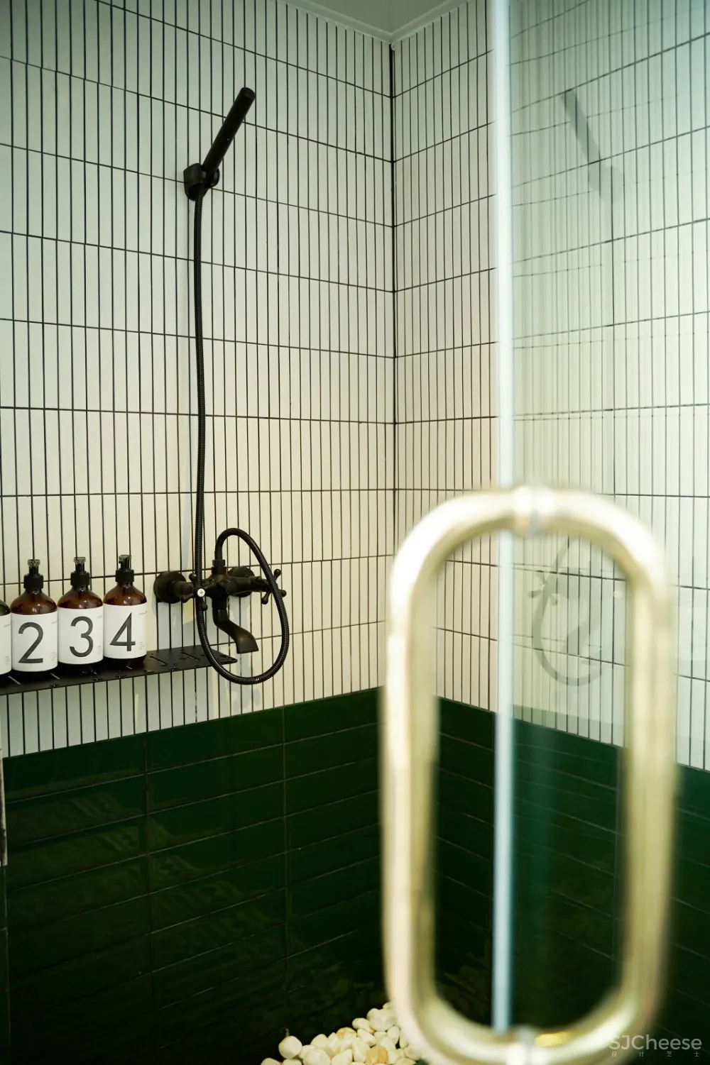 AROMA DREAM 泰式按摩水疗店 灯灯灯凳创意工作室