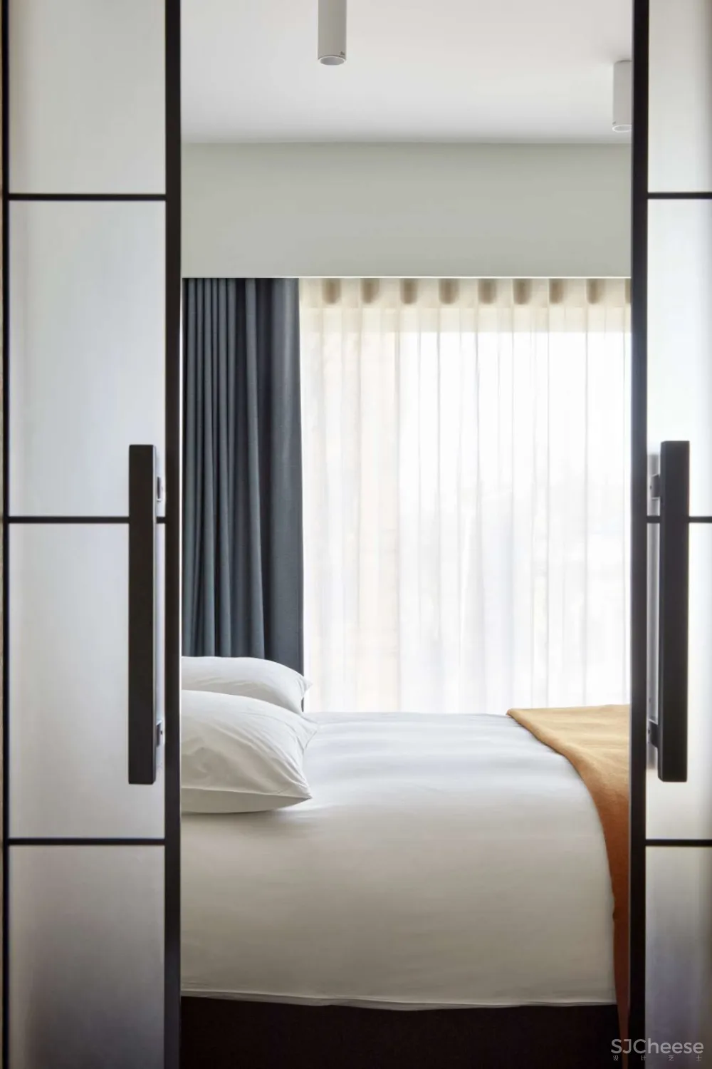 波兰现代工业的精致与活力，PURO酒店 SUPER FUTURES