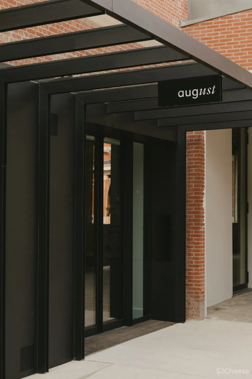 Vincent Van Duysen新作 | AUGust,宁静的城市天堂