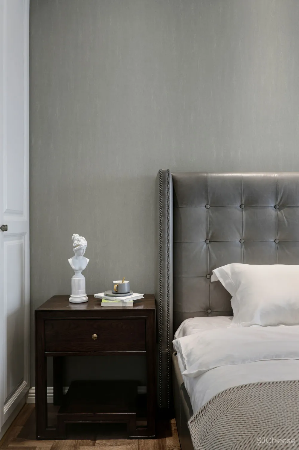 悦己·轻奢,是一种生活态度 壹石设计