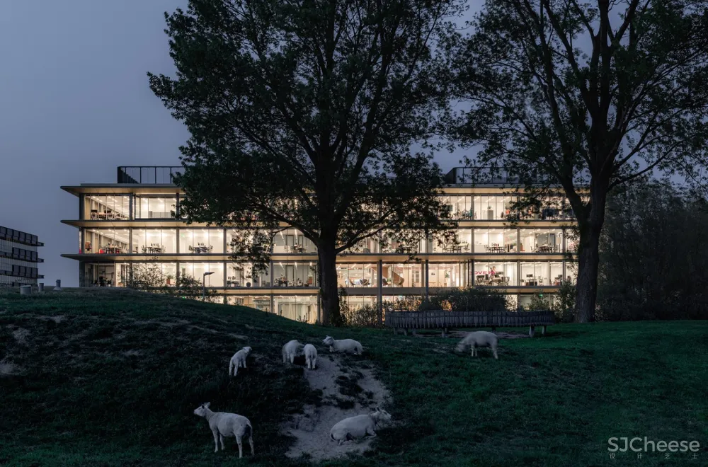 ASICS EMEA新总部,荷兰 / Powerhouse Company + RED Company