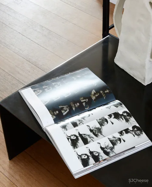 Phoebe Nicol | 精致现代风外壳下的欧洲经典