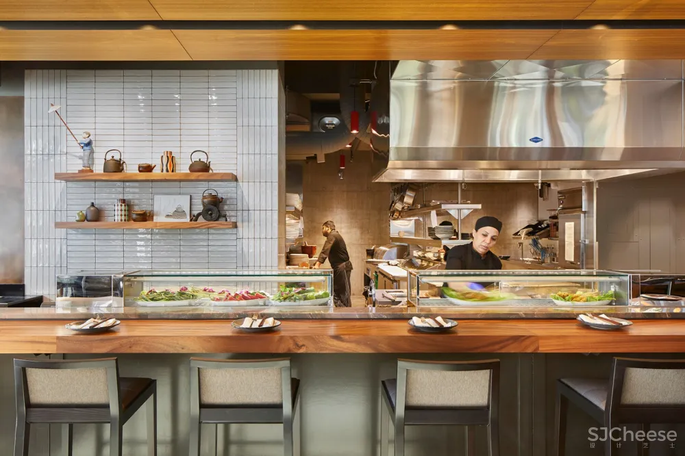 Wild Ginger丹尼三角餐厅,西雅图 / SkB Architects