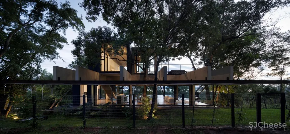 半坡之家,亦梁亦景 / BAUEN