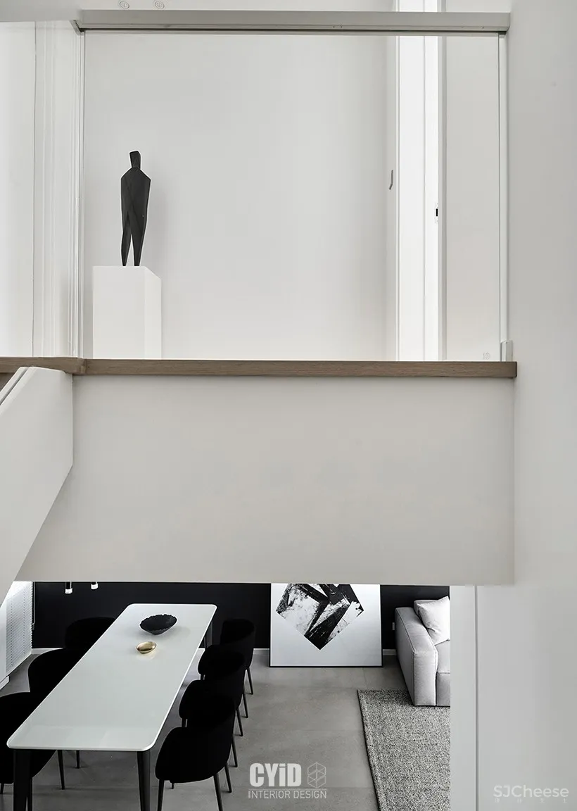 曝光这套藏着复杂工艺的极简派,他家“空”的很艺术 辰佑设计