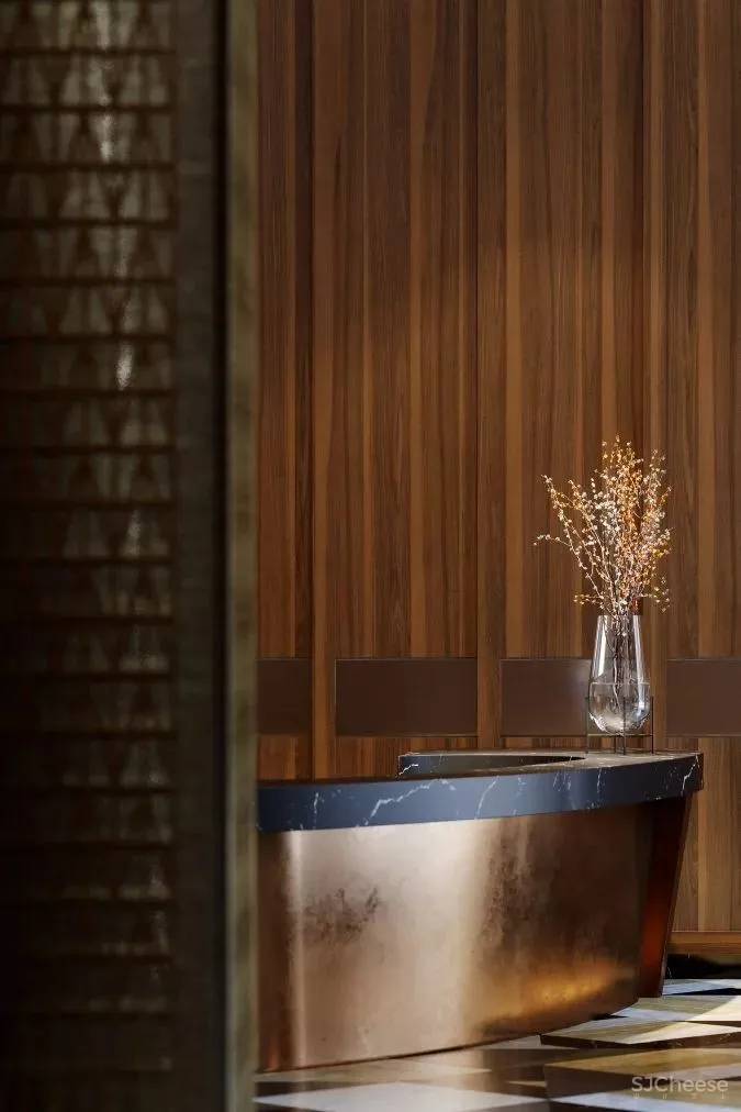 看看这栋公寓楼,简约的ArtDeco更好看