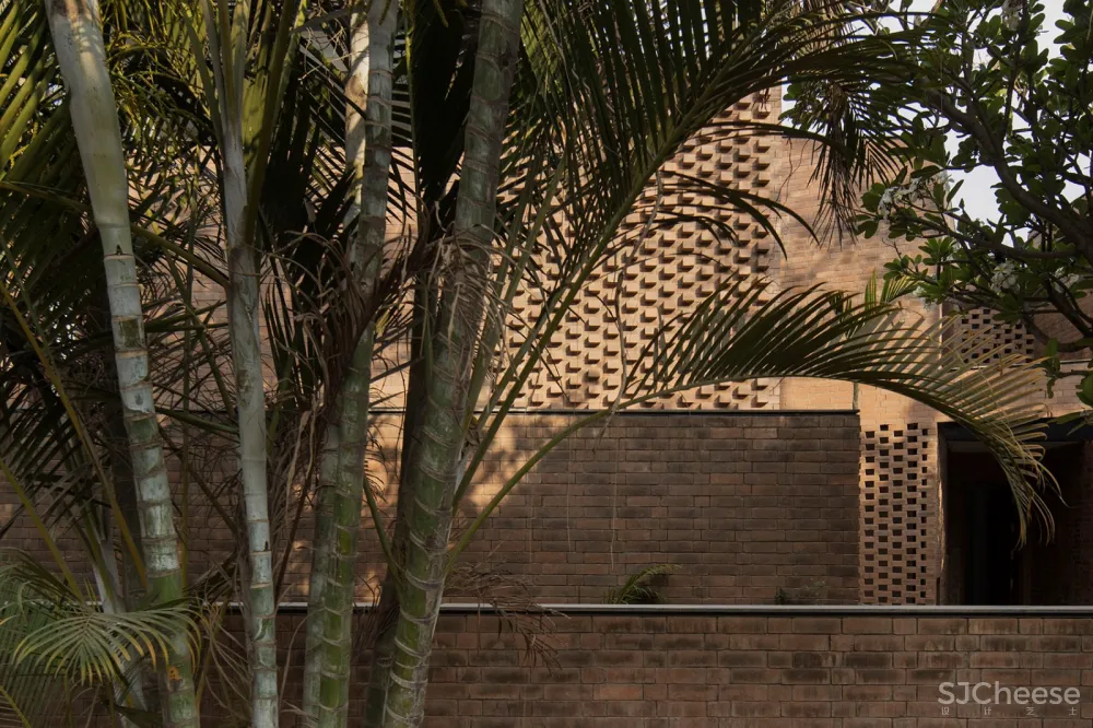 砖房住宅,印度 / CollectiveProject