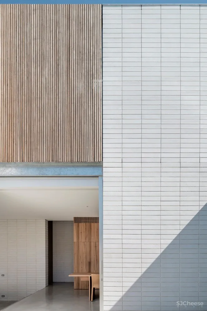 RITZ&GHOUGASSIAN：澳大利亚极简住宅 Edsall Street House