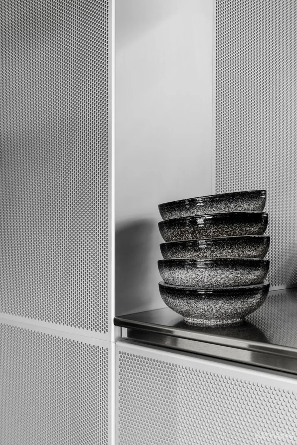 最爱极简主义?墨尔本这家咖啡店雨女有瓜! Ritz Ghougassian