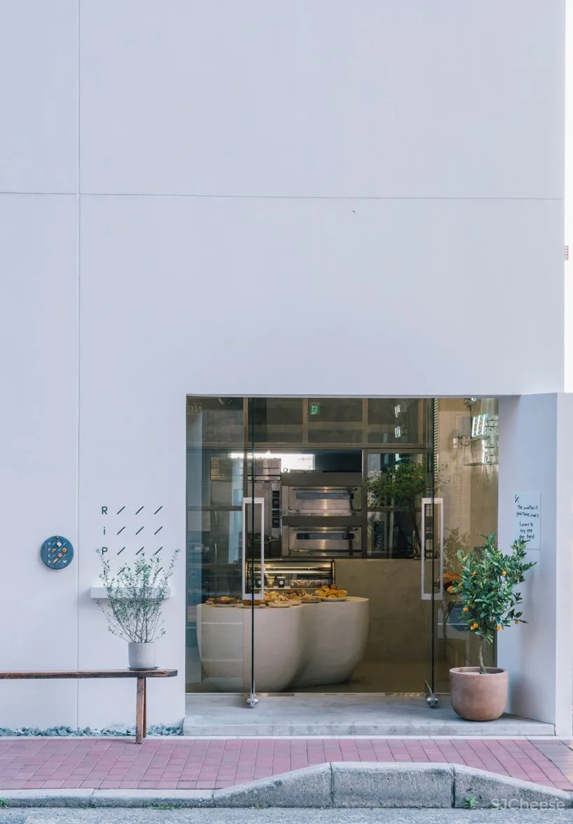日本RIPI透明度概念面包店 Fathom Designs