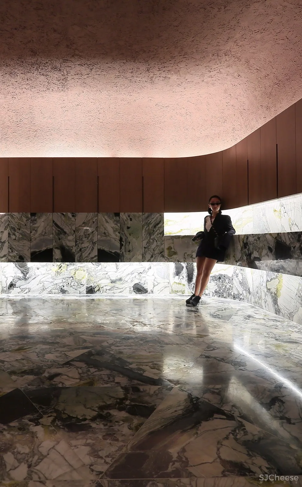 WUWake up 高端美发沙龙 素质传播