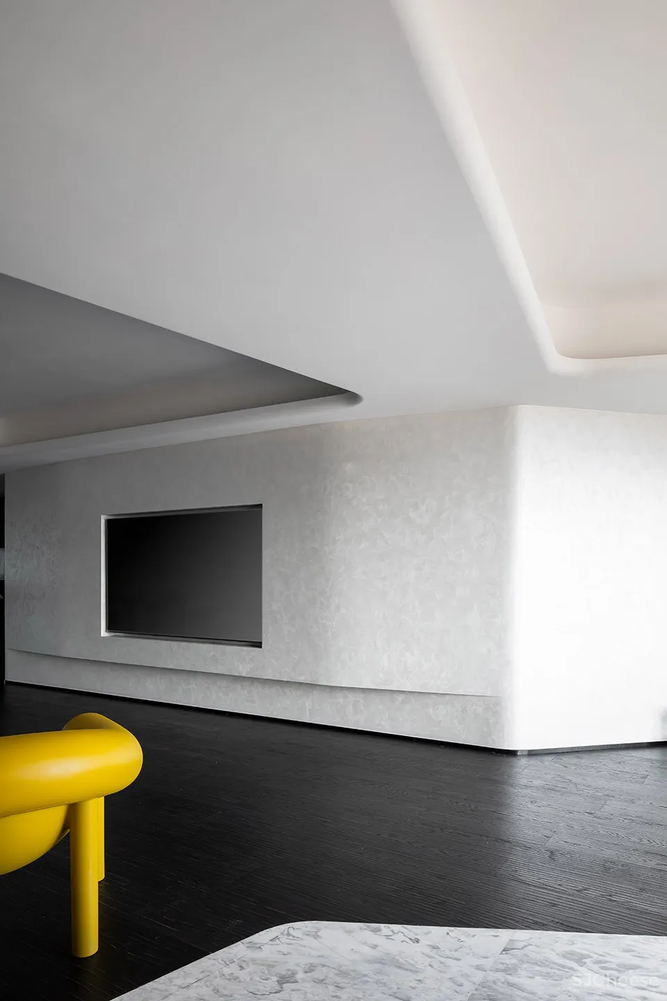 广东冷酷绅士公寓 艾克建筑设计