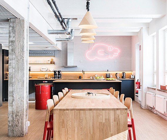 Fraktio新的办公空间，让员工有种宾至如归的感觉 Franz Designs