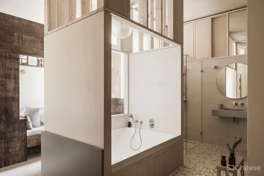 历史元素与未来功能之间创造视觉张力,柏林酒店改造 Jonathan Tuckey Design