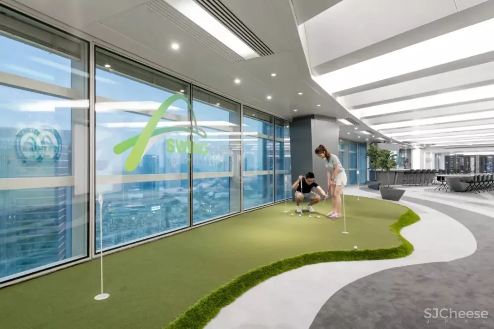 广州珠江新城CBD未来总部办公设计,满满的科技感! 加减智库设计事务所