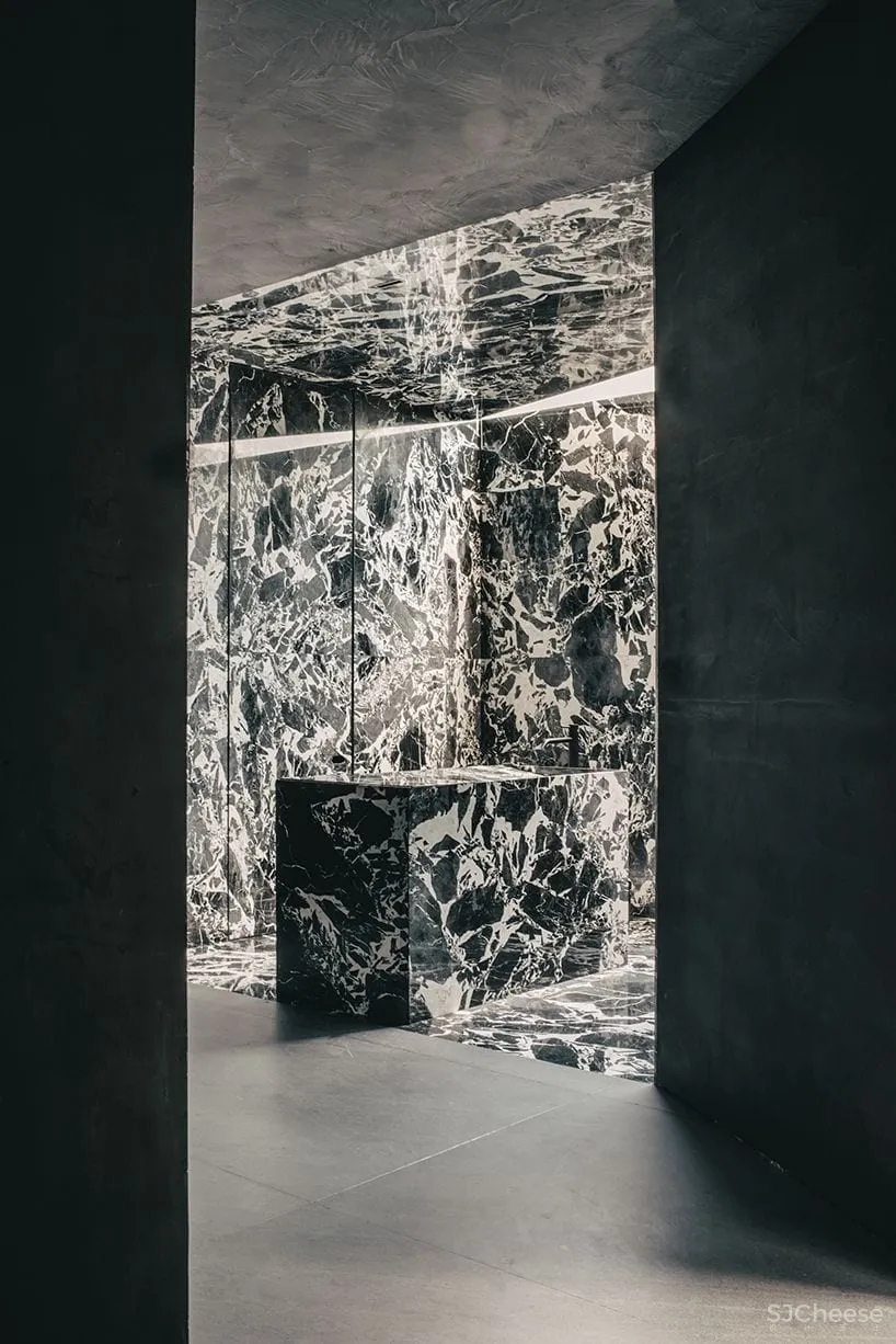 他设计的建材市场丨逼格高得像个美术馆