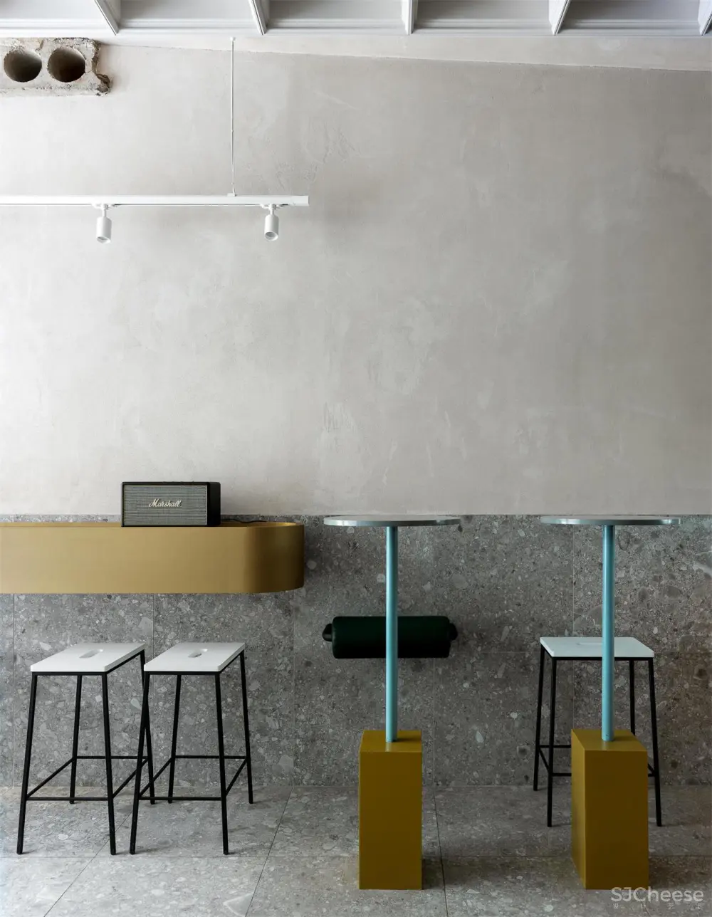 俄罗斯喀山一间58㎡极简主义咖啡馆