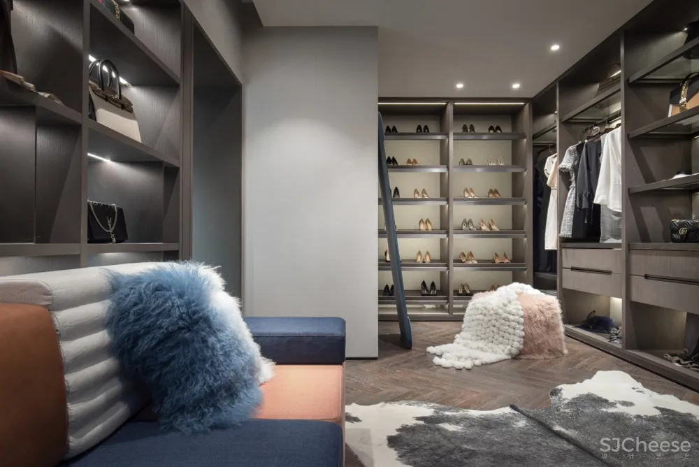 254㎡高级灰顶级样板间设计丨演绎绅士生活格调