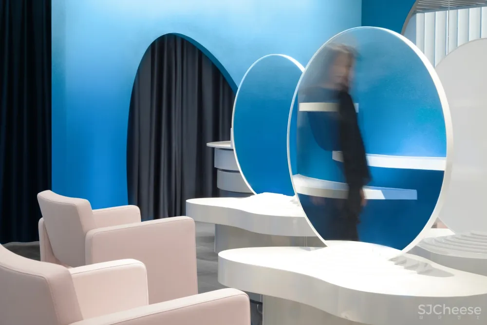 最新 | 123 architects:北京 蓝色迷雾美发沙龙