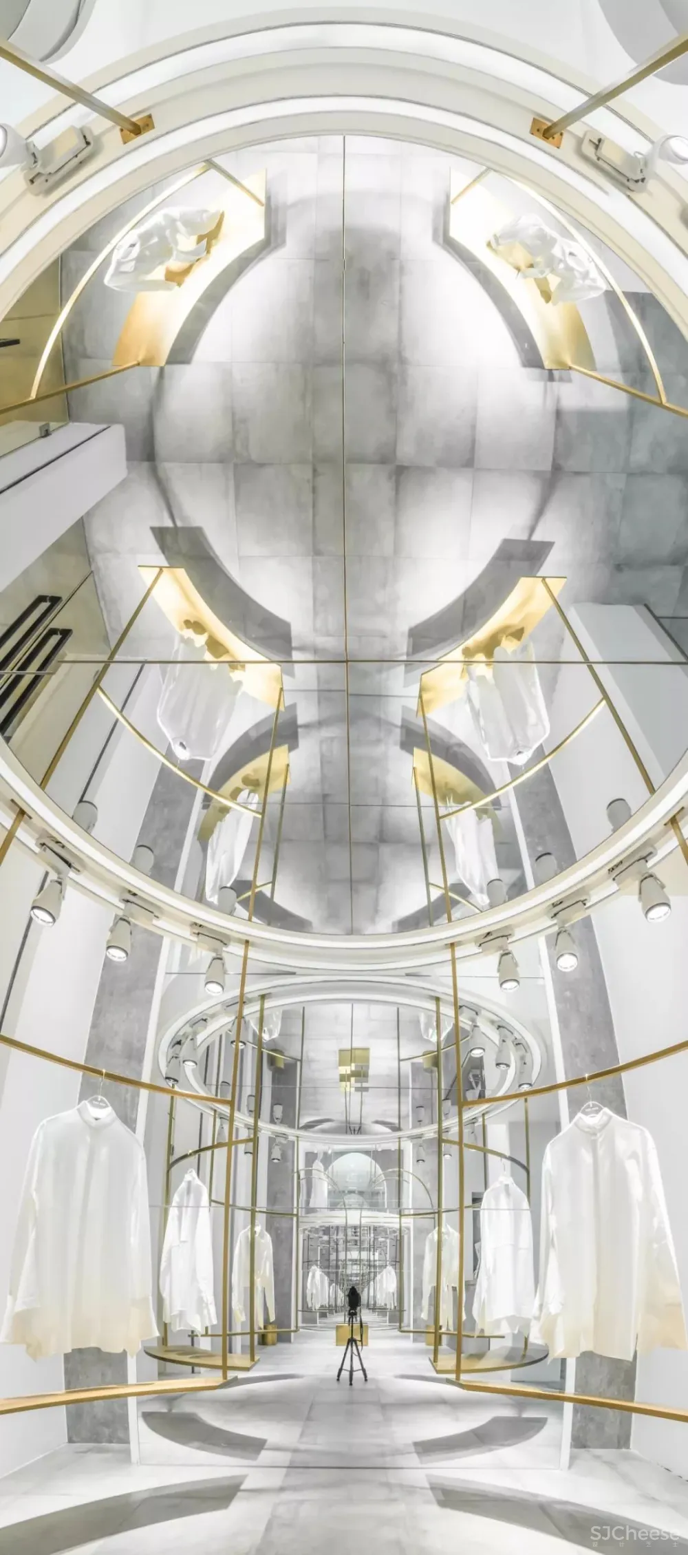 广州珠江新城CBD未来总部办公设计,满满的科技感! 加减智库设计事务所