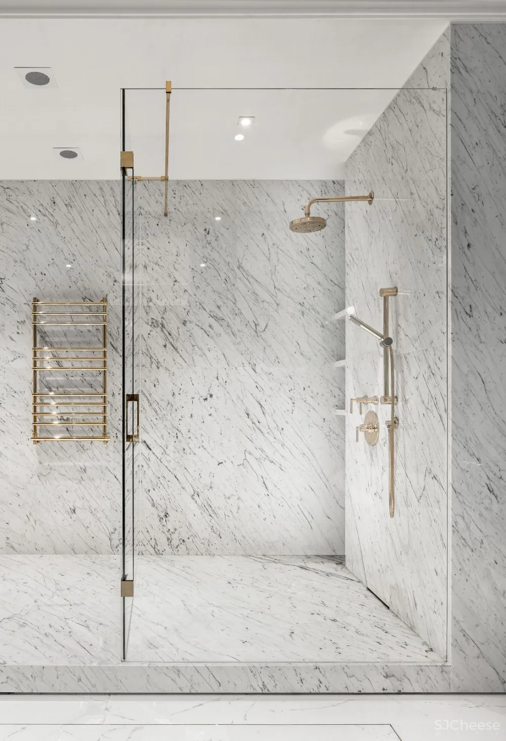 舒适主义，150m²年轻女士公寓 Balbek Bureau